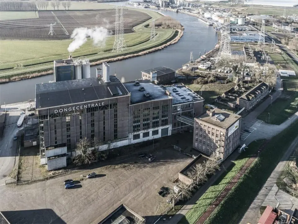 Dongecentrale