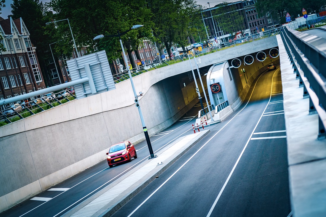 Tunnel